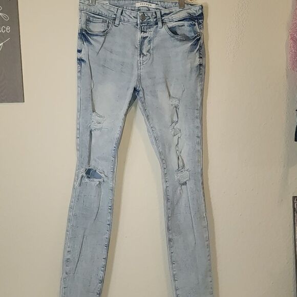 PacSun Other - Pacsun Distressed SKINNY JEAN 30x32